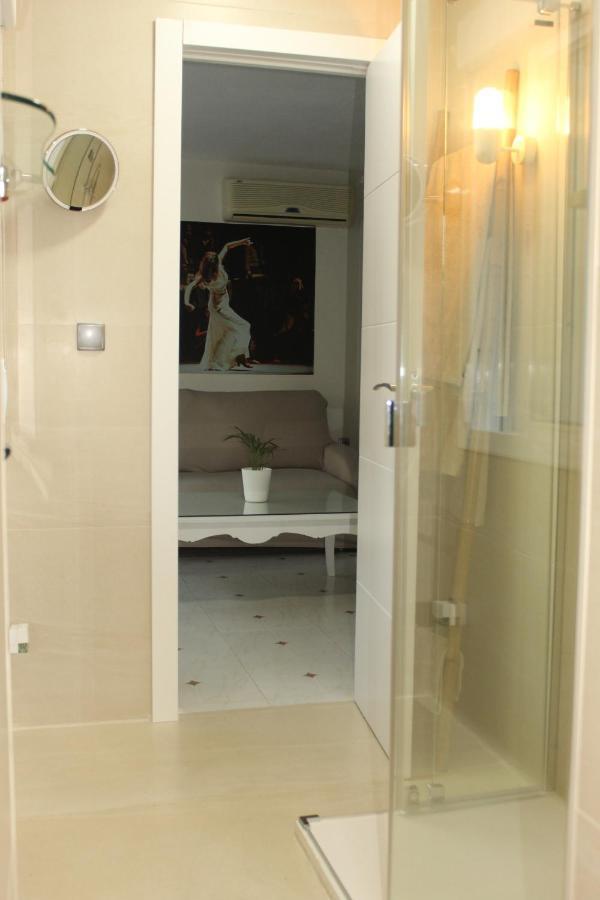 Apartamento Jardín Cerca Del Centro Sevilha